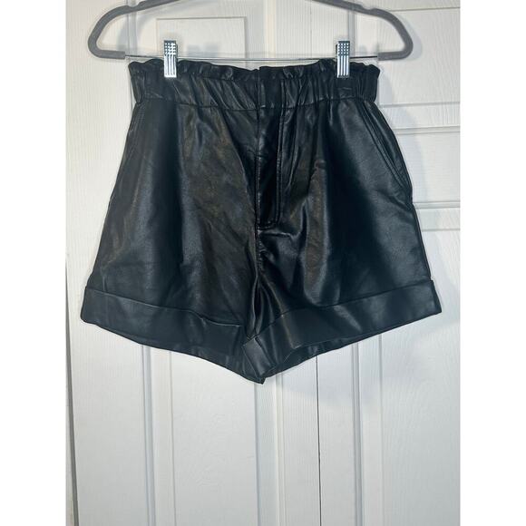 Black Tape Faux Leather high waist Black shorts Size Small - Picture 3 of 8